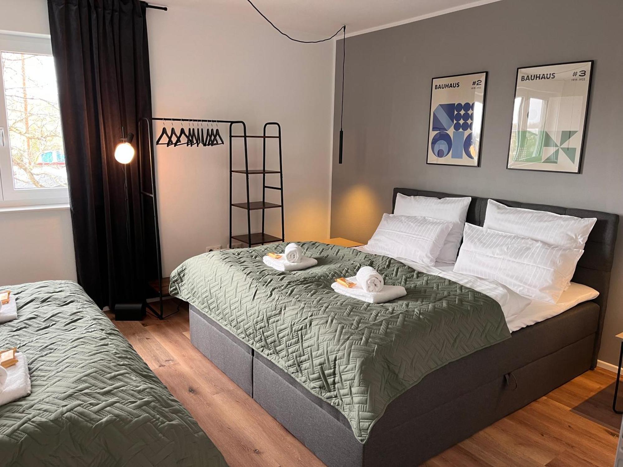 Wohnglueck Frisches & Gemuetliches Design Mit Bbq, Garten & Arbeitsplatz * Augsburg