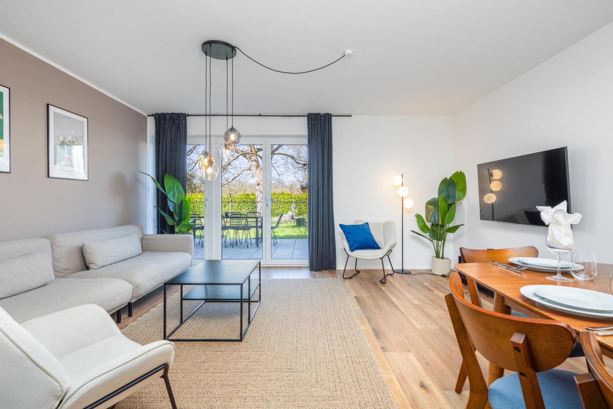 Wohnglueck Frisches & Gemuetliches Design Mit Bbq, Garten & Arbeitsplatz Holiday home