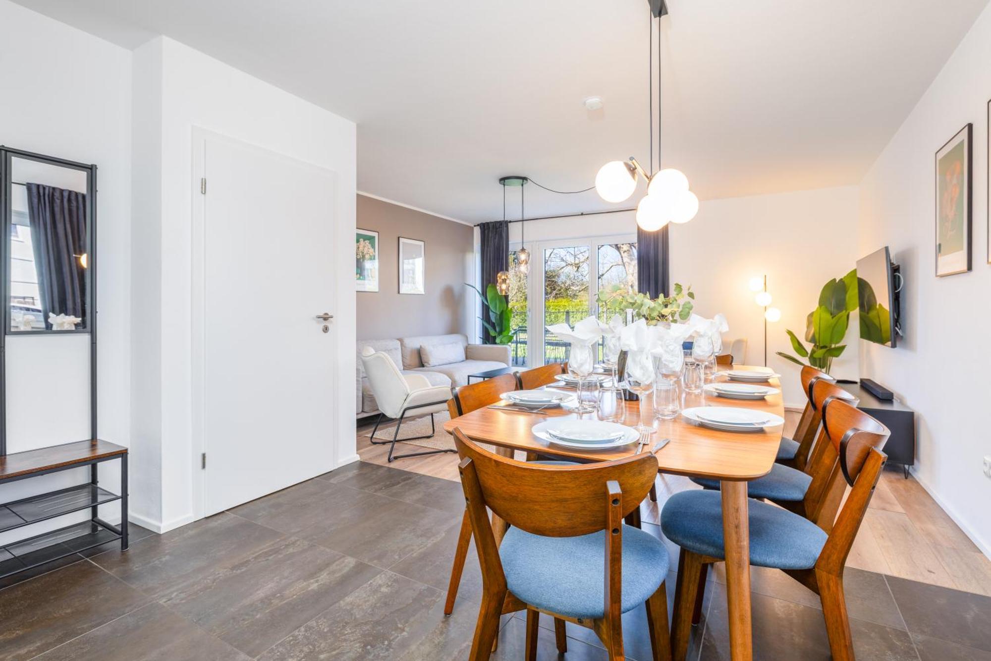 Wohnglueck Frisches & Gemuetliches Design Mit Bbq, Garten & Arbeitsplatz